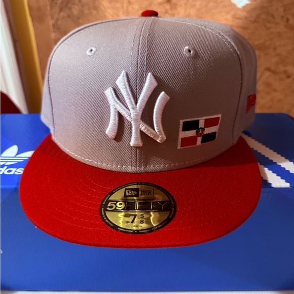 NEW YORK YANKEES X DOMINICAN REPUBLIC NEW ERA FITTED CAP - Picture 4 of 5
